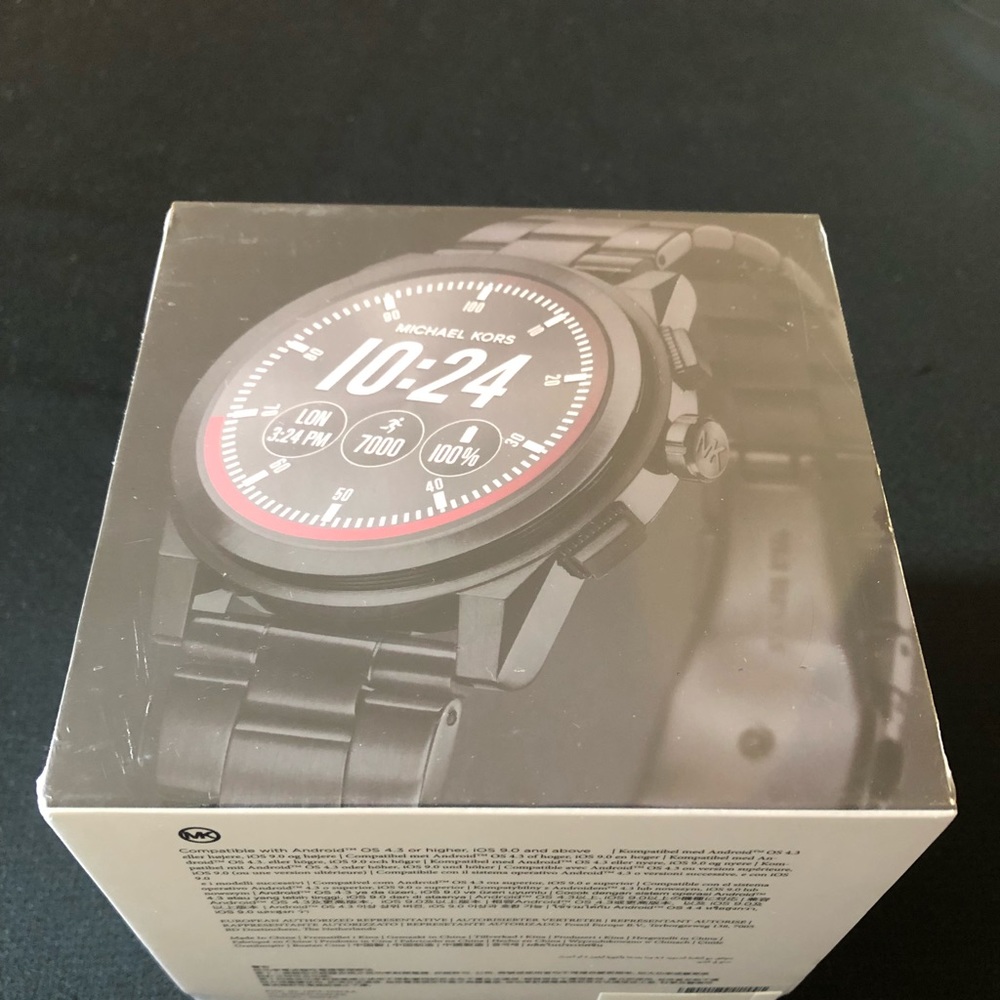 ⌚️Michael Kors Access Grayson Smartwatch Black